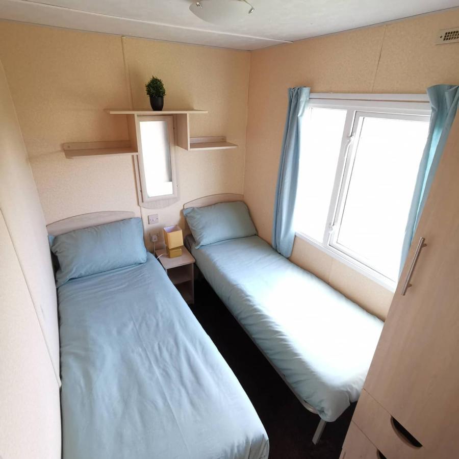 No99 Static Caravan Widemouth Fields 3 Mins From Beach Hotel Poundstock Buitenkant foto